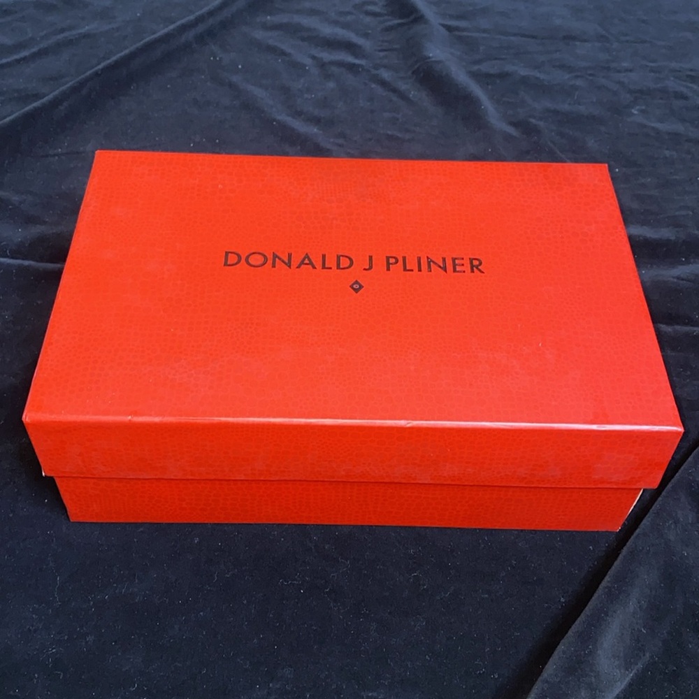 EUC Donald J Pliner Empty Red Shoe Box with Original Tissue
